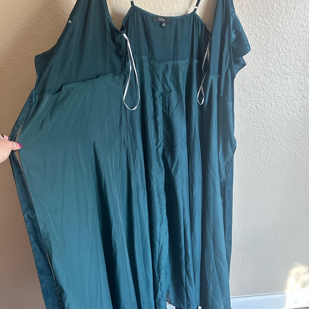 Lulu's Emerald Green Ruffle Cold-Shoulder Maxi Dress - Picture 13 of 15